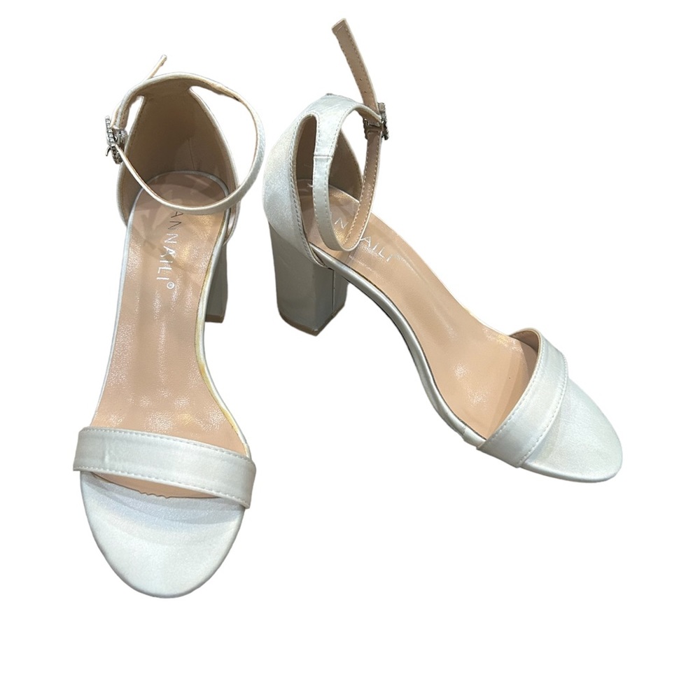 🤩 SALE White Satin Bridal Heels